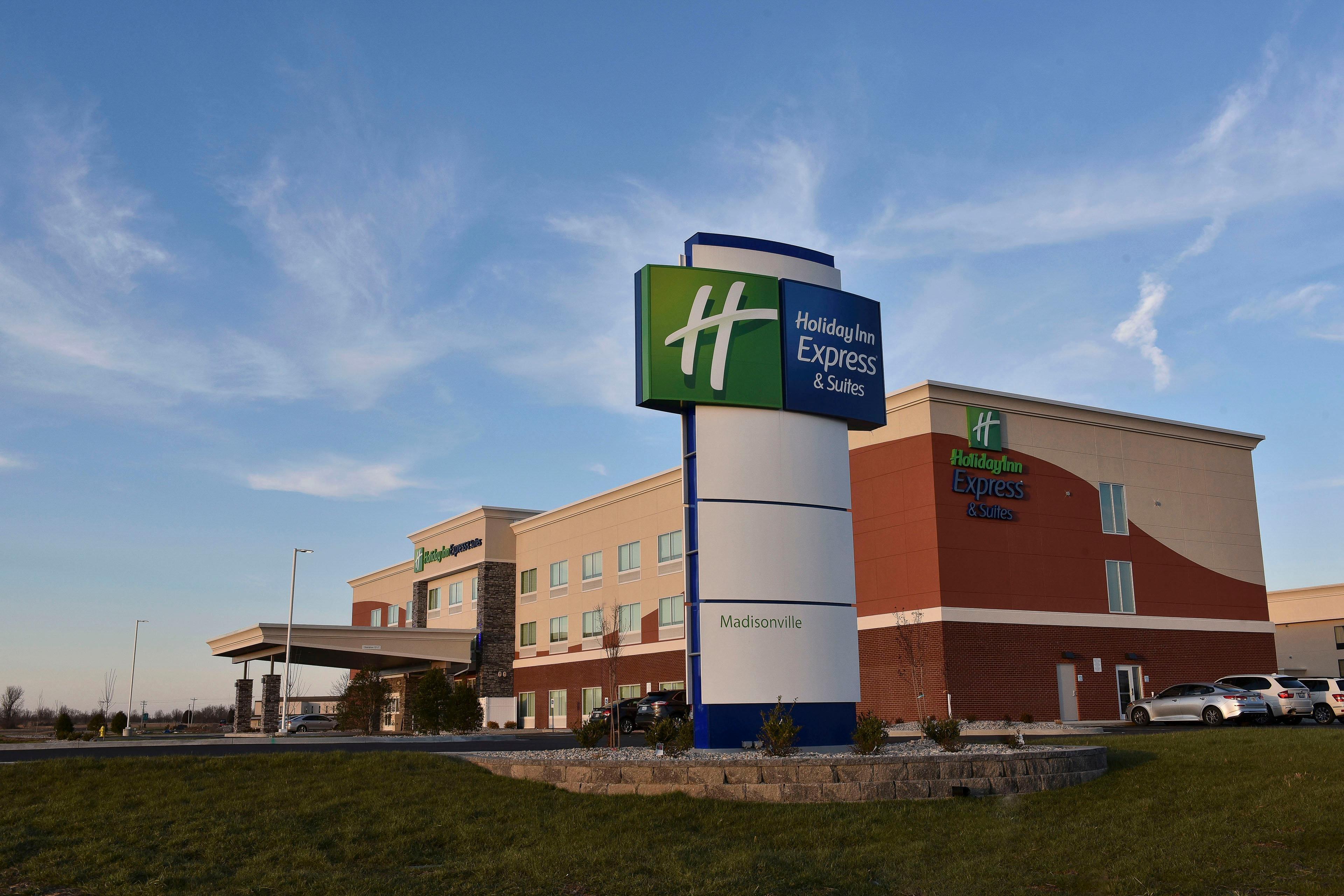 Holiday Inn Express & Suites - Madisonville By Ihg Eksteriør bilde