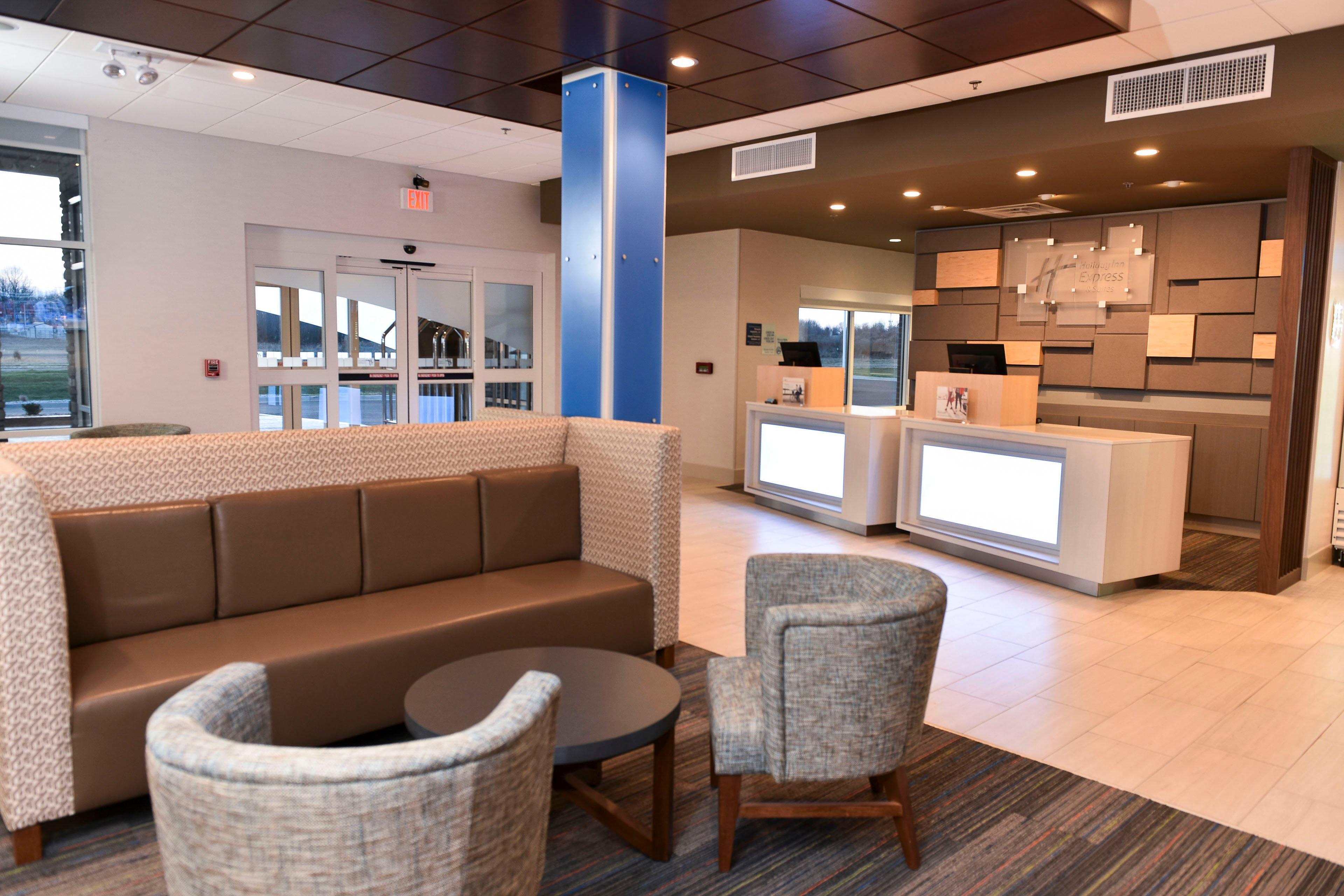 Holiday Inn Express & Suites - Madisonville By Ihg Eksteriør bilde
