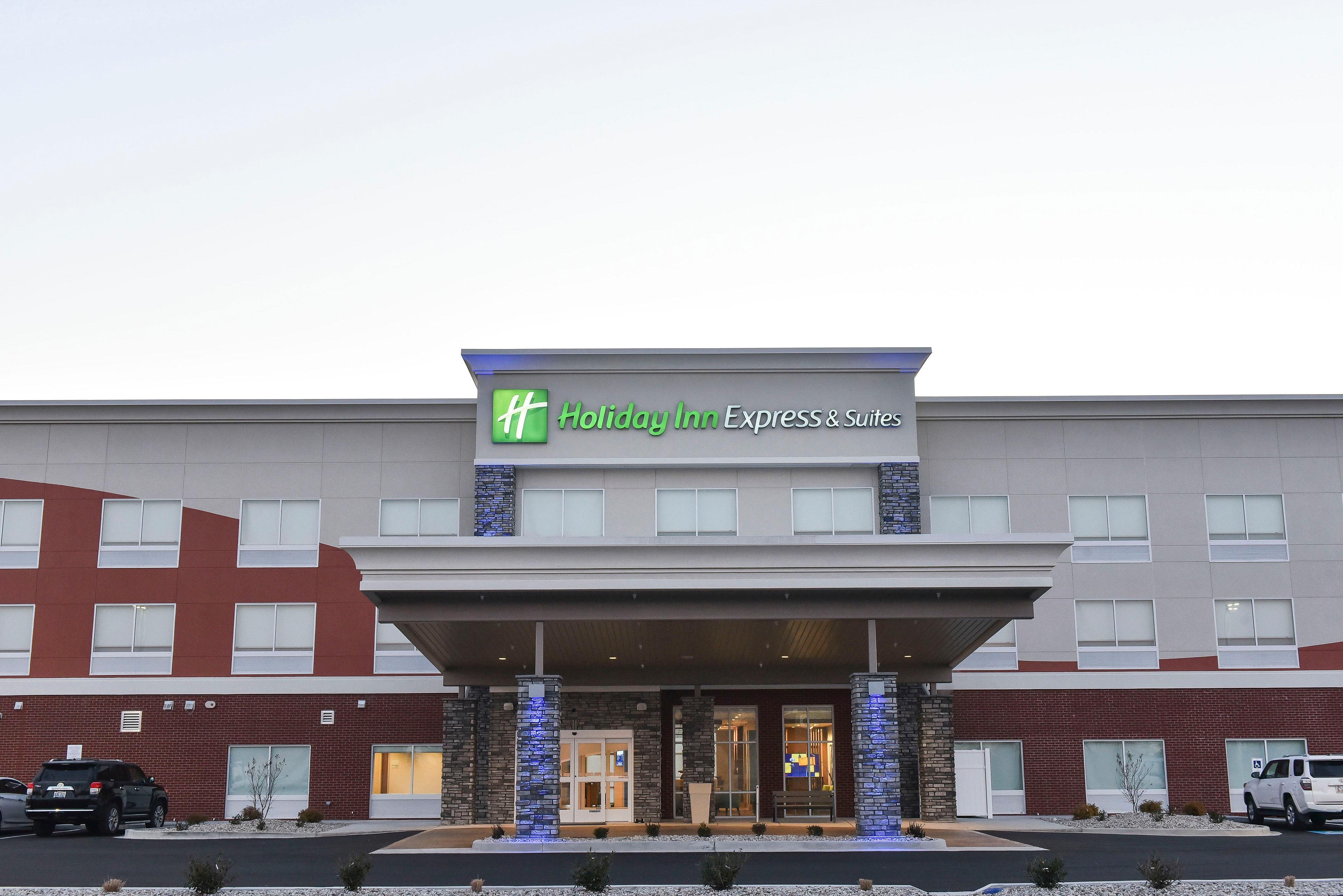 Holiday Inn Express & Suites - Madisonville By Ihg Eksteriør bilde