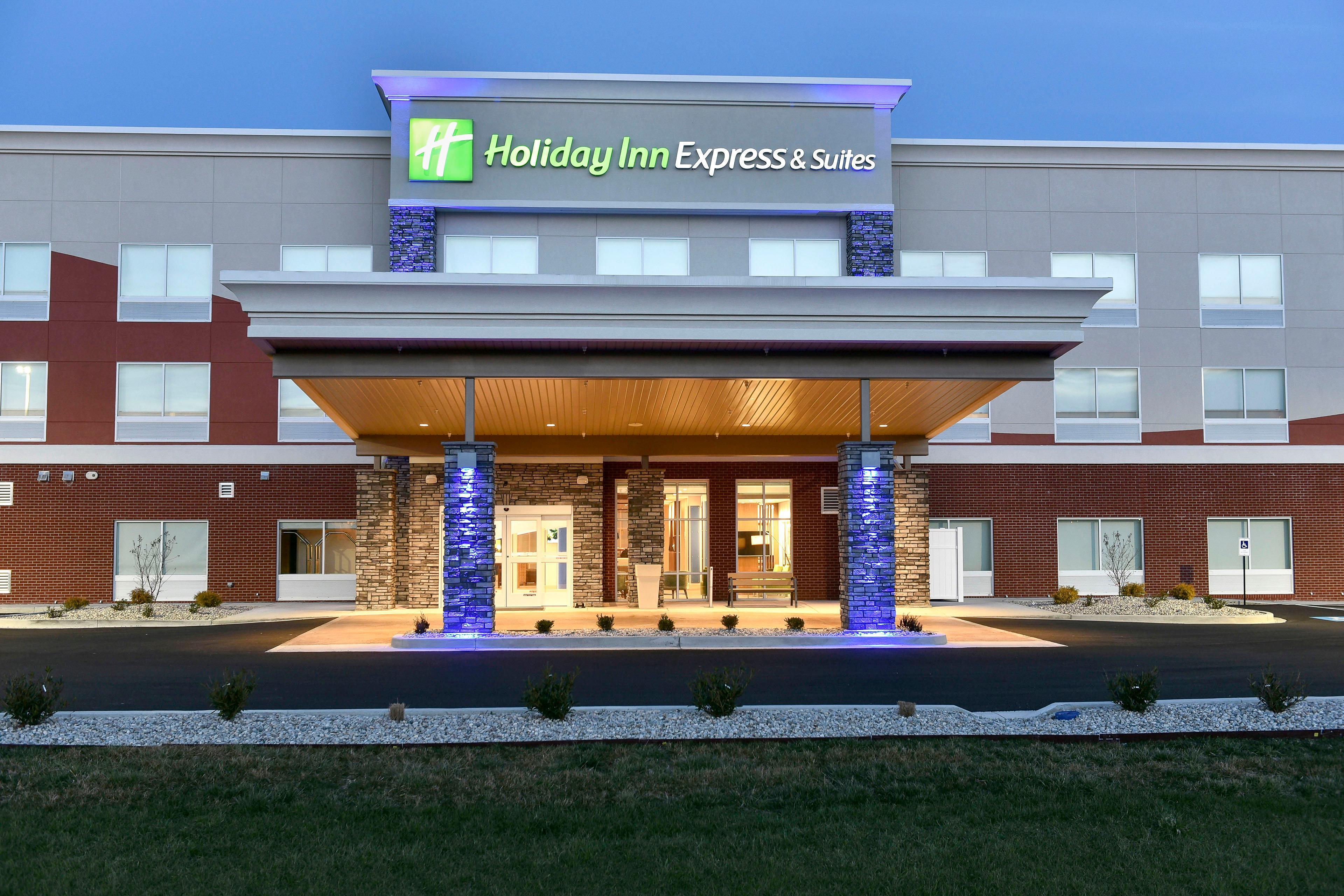 Holiday Inn Express & Suites - Madisonville By Ihg Eksteriør bilde