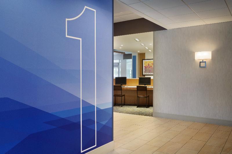 Holiday Inn Express & Suites - Madisonville By Ihg Eksteriør bilde